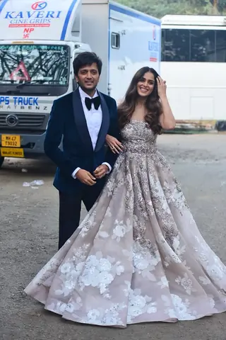 Celebrities at the shoot of Zee TV's Indian Pro Music League Thumbnail