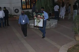 A final goodbye to Rajiv Kapoor Thumbnail