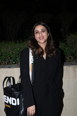 Parineeti Chopra, Aditi Rao Hydari and other celebs snapped The Girl on the Train screening!