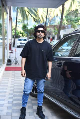 Gurmeet Chaudhary spotted at T-series office