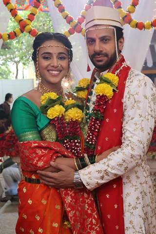 Vandana aka Sayli Salunkhe and Vaibhav aka Karan Veer Mehra celebrated their wedding, marking the beginning of their married life together