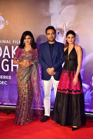 Kadak Singh Premiere