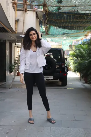 Celebrities spotted in the city Thumbnail