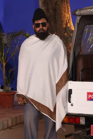 Shabir Ahluwalia is unrecognisable in his astonishing baba disguise Thumbnail