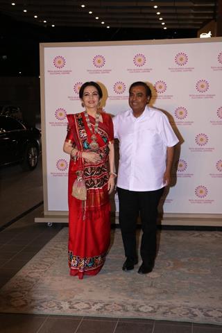 Neeta Ambani, Anant Ambani and Mukesh Ambani snapped at the finale show of Rajadhiraaj: ‘Love. Life. Leela thumbnail