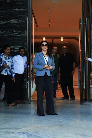 Madhuri Dixit, Triptii Dimri and other celebs snapped in the city thumbnail