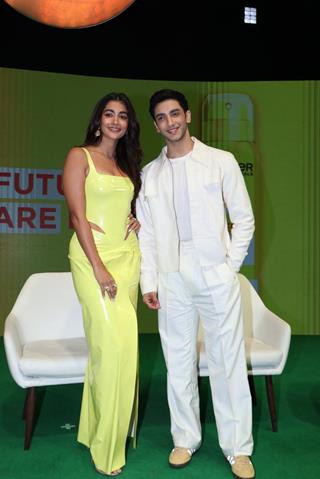 Pooja Hegde and Vedang Raina snapped at Garnier event  thumbnail