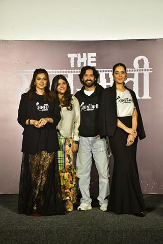 Vikrant Massey, Raashi Khanna, Ridhi Dogra and other celebs grace trailer launch of 'The Sabarmati Report' thumbnail