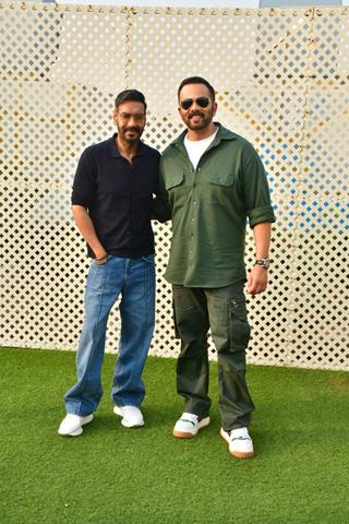 Ajay Devgn and Rohit Shetty snapped promoting their movie 'Singham Again' thumbnail