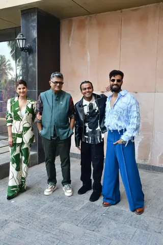 Gajraj Rao, Shivani Raghuvanshi, Sparsh Shrivastava and Bhuvan Arora snapped promoting Dupahiya Thumbnail