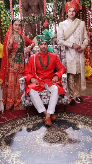 Behind the scenes from the sets of Anupamaa Thumbnail