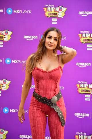 Malaika Arora, Manisha Rani, Remo D'Souza and other celebs snapped on the set of HIP Hop India Thumbnail