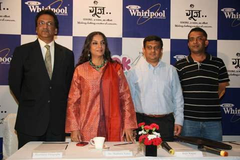 Shabana Azmi at Ek Jodi Kapada press meet at Novotel