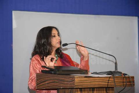 Shabana Azmi at Ek Jodi Kapada press meet at Novotel