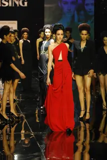 Models showcasing on ramp for Monisha Jaisingh on day 1 of HDIL