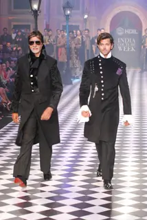 Amitabh Bachchan and Hrithik Roshan at HDIL India Couture Week 2010 Day 2