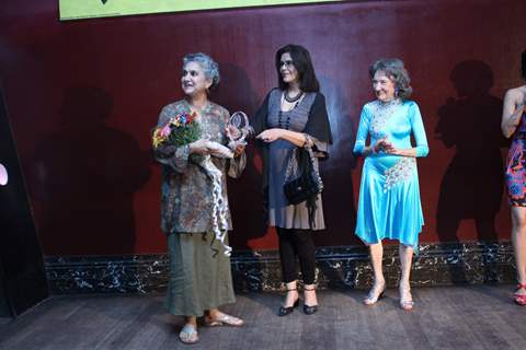 Zeenat Aman at Sandeep Soparkar's International Dance day at Enigma