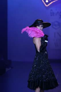 Preity Zinta in Being Human show at HDIL India Couture Week 2010