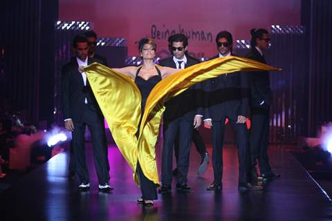 Bipasha Basu in Being Human show at HDIL India Couture Week 2010