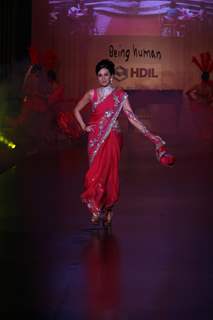 Karishma Kapoor in Being Human show at HDIL India Couture Week 2010