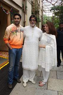 Big B with Abhishek and Aishwarya Celebrates His 68th Birthday with Media