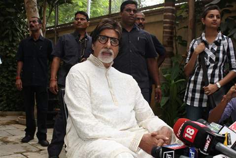 Big B Celebrates His 68th Birthday with Media