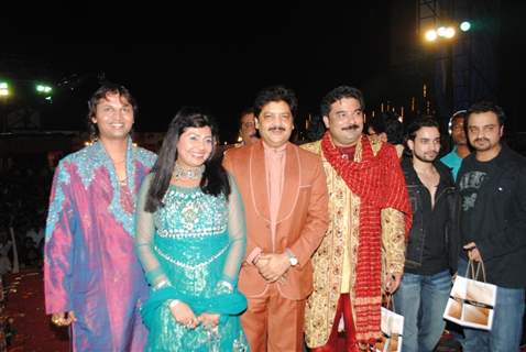 Udit Narayan at Navratri Dandiya 2010 in Borivali