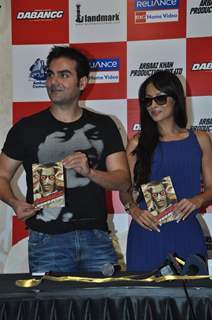 Arbaaz Khan and Malaika Arora Khan at DVD launch of the movie Dabangg