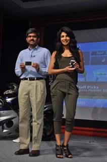 Priyanka Chopra unveils the new Nokia N8