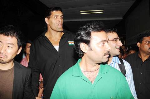 Khali arrived in India for Bigg Boss 4