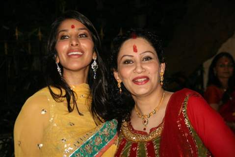 Sophie Chowdhary and Manyata at Sanjay Dutt's Mata Ki Chowki at Bandra
