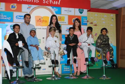 Neha Dhupia, Minissha Lamba, Chetan Bhagat at P&G Shiksha event closure in Chakala
