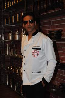 Akshay Kumar on the set of Amul Master Chef India