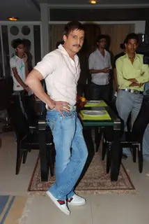 Jimmy Shergill on the sets of Sony's Aahat  Malad