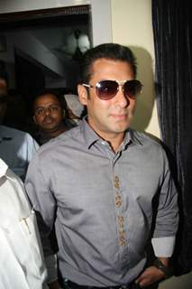 Salman Khan at Milind Deora's Computer Institute donation at Byculla