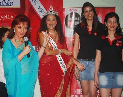 Gladrags Mrs. India Press Conference in Mumbai