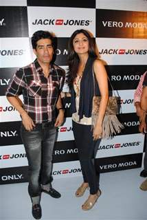 Shilpa Shetty and Manish Malhotra at Vero Moda and Jack Jones store launch in Bandra