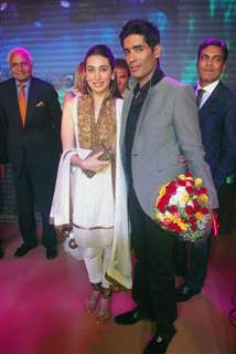 Karishma Kapoor at Manish Malhotra Bridal Collection show at Taj Mahal Hotel at Mumbai