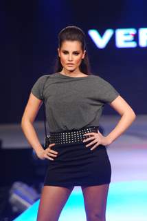 Models on Vero Moda show at Mahalaxmi race course