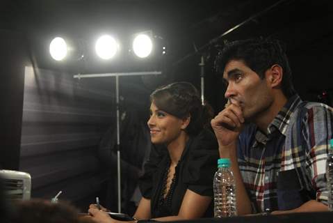 Bipasha Basu and Manish Malhotra at Vero Moda model auditions