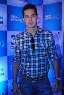 Malaika Arora Khan makes Dino and Ritwik shave at Gillete 30 day challenge event at Taj President