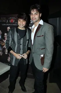 Kapil Sharma and Maradona Rebello at Success party of Dunno Y... Winning Viewers Choice Award