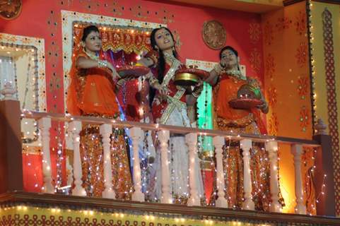 Anupriya Kapoor in the Karvachaut special act for Diwali Dilon ki on Star Plus