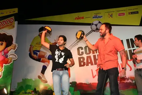 The Golmaal 3 cast and crew supports Nick Let's Just Play