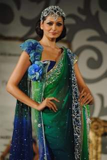 Model Walks for designers Neeta Lulla at Aamby Valley India Bridal Week day 2