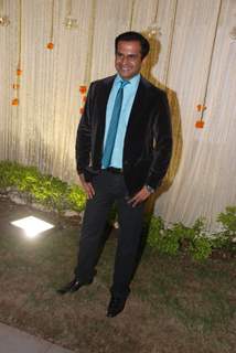 Guest at Vivek Oberoi's wedding reception at ITC Grand Maratha