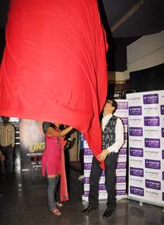 Fame Big Cinemas honours Jeetendra with the Evergreen lantern at Fame Big Cinema in Andheri