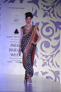 Model Walks at Aamby Valley Indian Bridal Week day 4