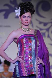 Model Walks at Aamby Valley Indian Bridal Week day 4