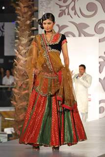 Model Walks for fashion designer Vikram Phadnis at Aamby Valley Indian Bridal Week day 4